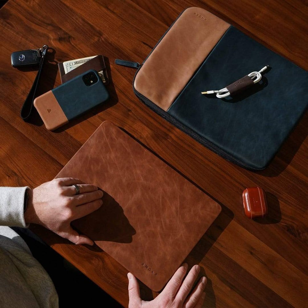 Leather MacBook case